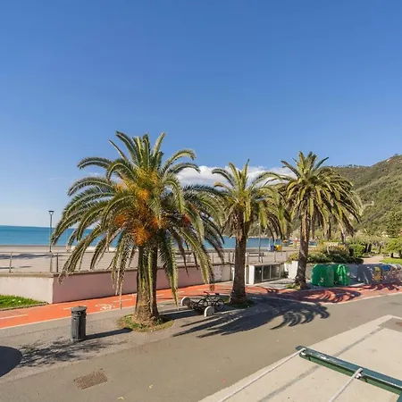 105 - La Casa Di Jacopo, Fronte E Vista Mare In Centro A Riva Trigoso, 20 Metri Dalla Spiaggia Sestri Levante