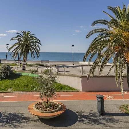 105 - La Casa Di Jacopo, Fronte E Vista Mare In Centro A Riva Trigoso, 20 Metri Dalla Spiaggia Apartamento Sestri Levante