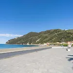 Διαμέρισμα 105 - La Casa Di Jacopo, Fronte E Vista Mare In Centro A Riva Trigoso, 20 Metri Dalla Spiaggia *