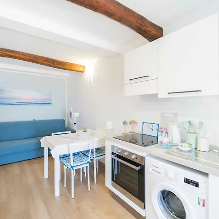 105 - La Casa Di Jacopo, Fronte E Vista Mare In Centro A Riva Trigoso, 20 Metri Dalla Spiaggia *