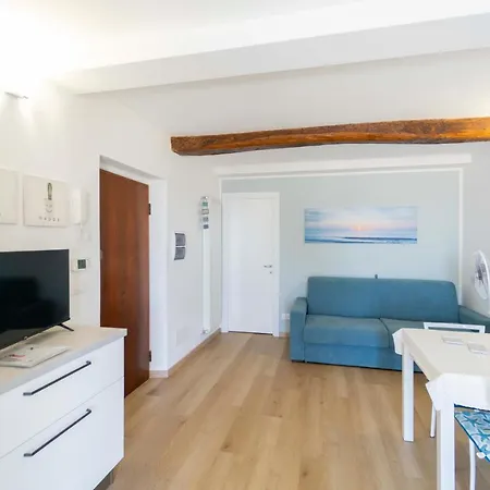 105 - La Casa Di Jacopo, Fronte E Vista Mare In Centro A Riva Trigoso, 20 Metri Dalla Spiaggia *